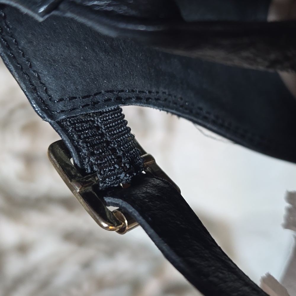 Vince Camuto Waylin3 Studded Platforms - Picture 11 of 11